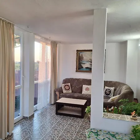 Casa Iulian Dom wakacyjny *