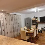 Casa Iulian * 艾福雷诺德